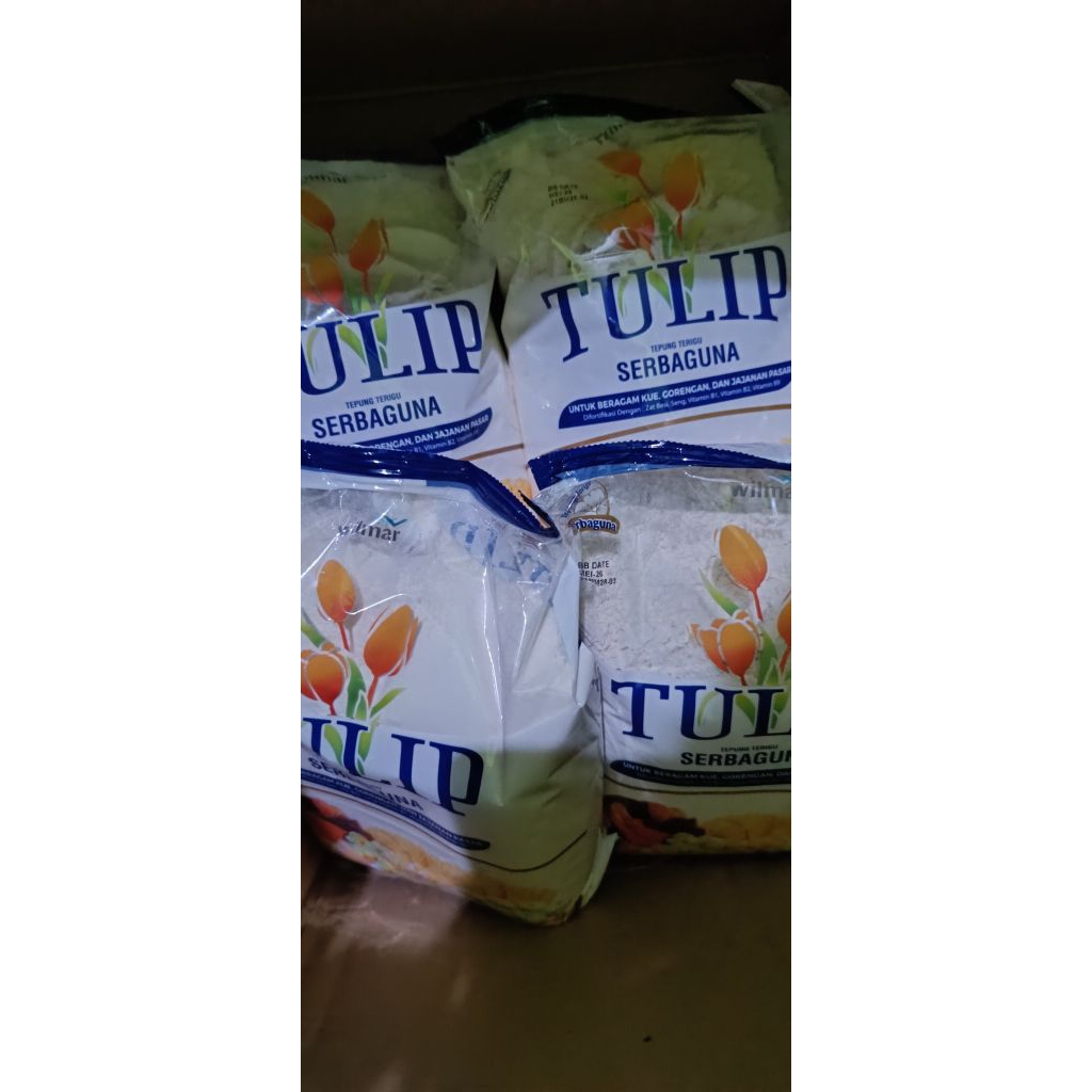 

TEPUNG TERIGU TULIP 1 KG KEMASAN TERIGU SERBAGUNA