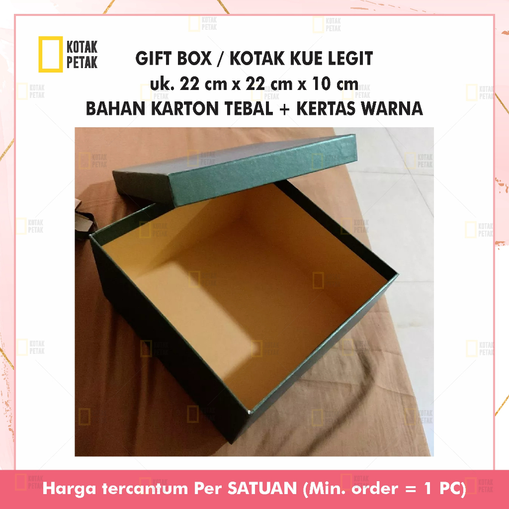 

Giftbox 22 x 22 x 10 / hampers box / hardbox souvenir / KOTAK BAGUS / hard box kado / kotak hampers