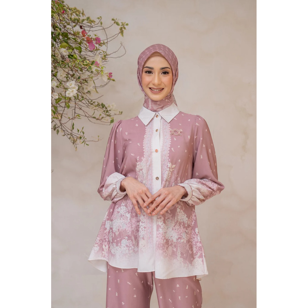 Biyya Shirt 2.0 by Wearing Klamby