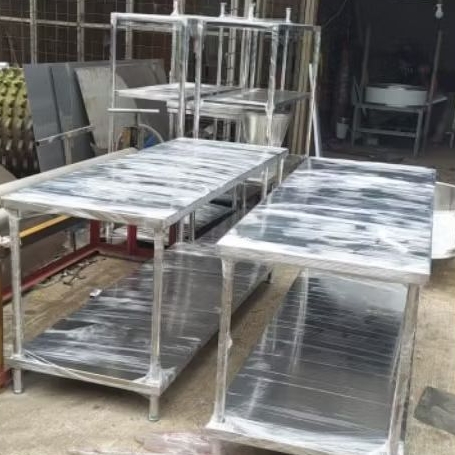 Meja Stainless untuk Dapur MBG