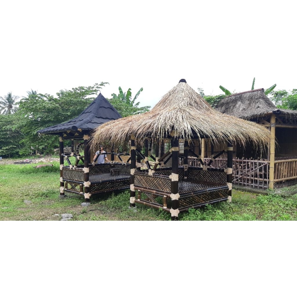 Saung gazebo bambu hitam&putih