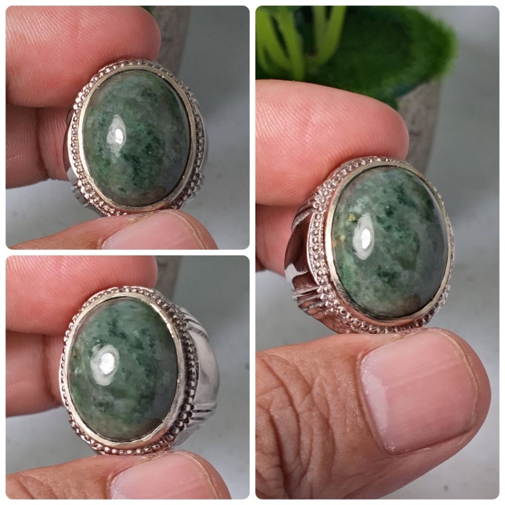 cincin batu sungai Dareh natural realpic