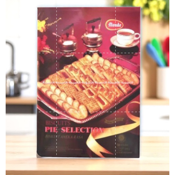 

Monde Biscuits Pie Selection 800gr Biskuit Pie Aneka Rasa Kemasan Kaleng Merah Mondee Kotak Bisckuit Kue Kering Pai Pie Cookies Assorted Mondde