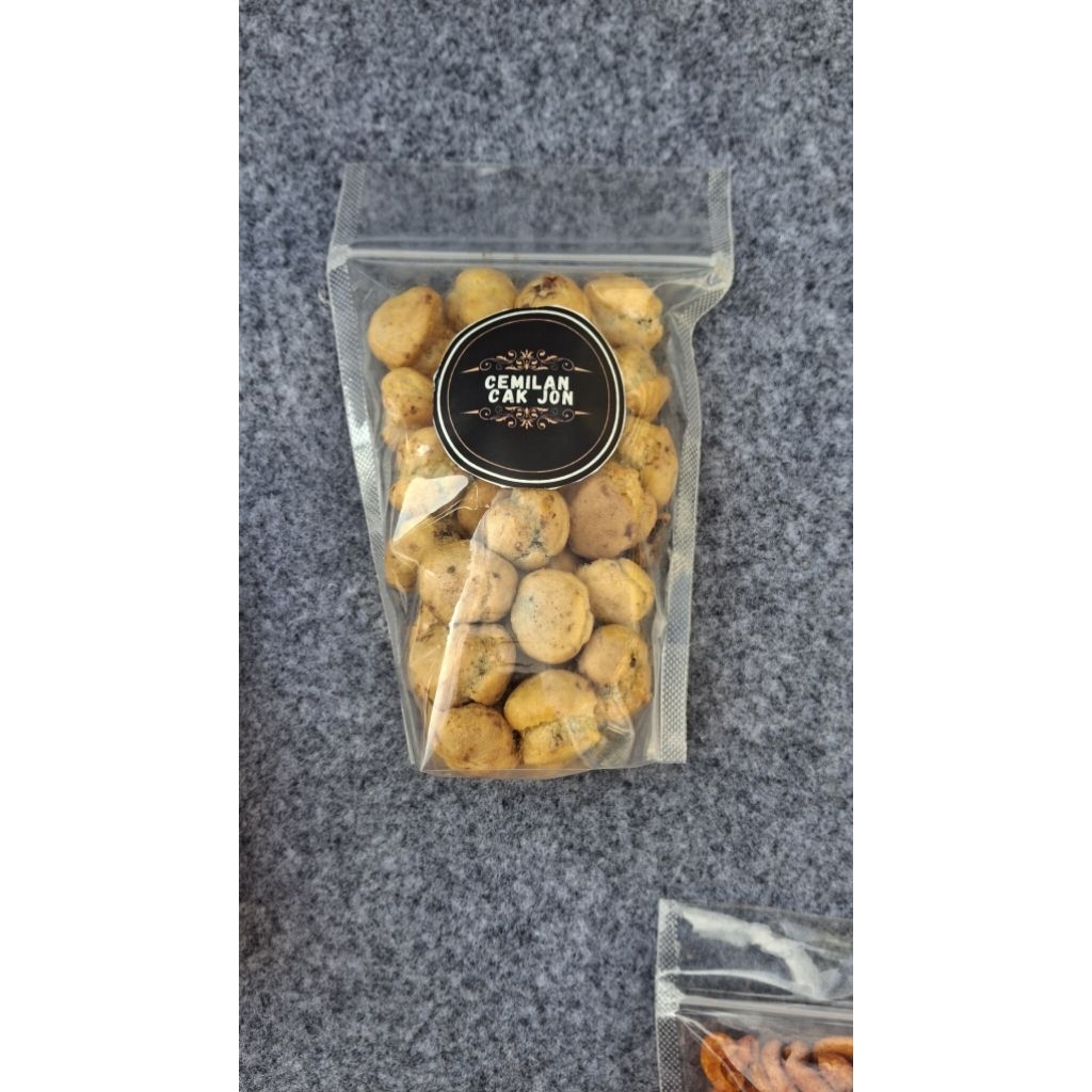 

Soes Coklat Lumer Cak Jon Soes Coklat Lumer Cak Jon Isi: [100g dan 150g] Lumer Banget | Fresh Homemade | Tanpa Pengawet