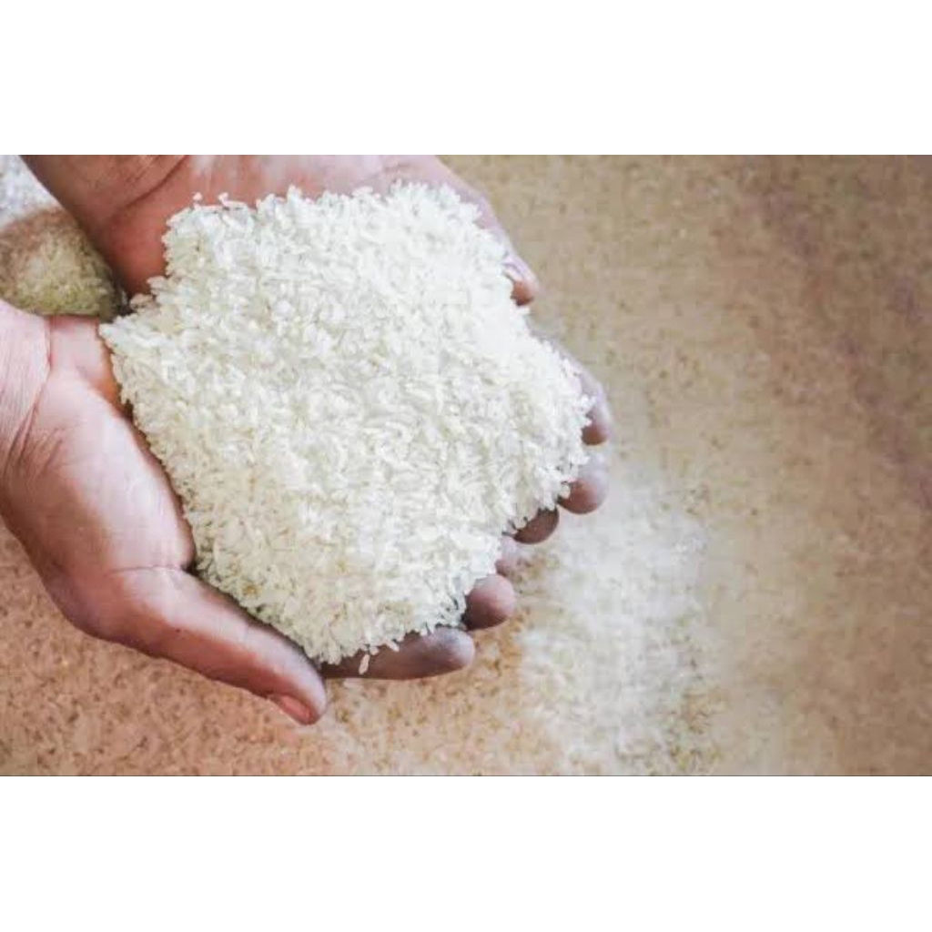 

beras 1kg/beras lokal/ beras pulen/beras hasil panen pertanian