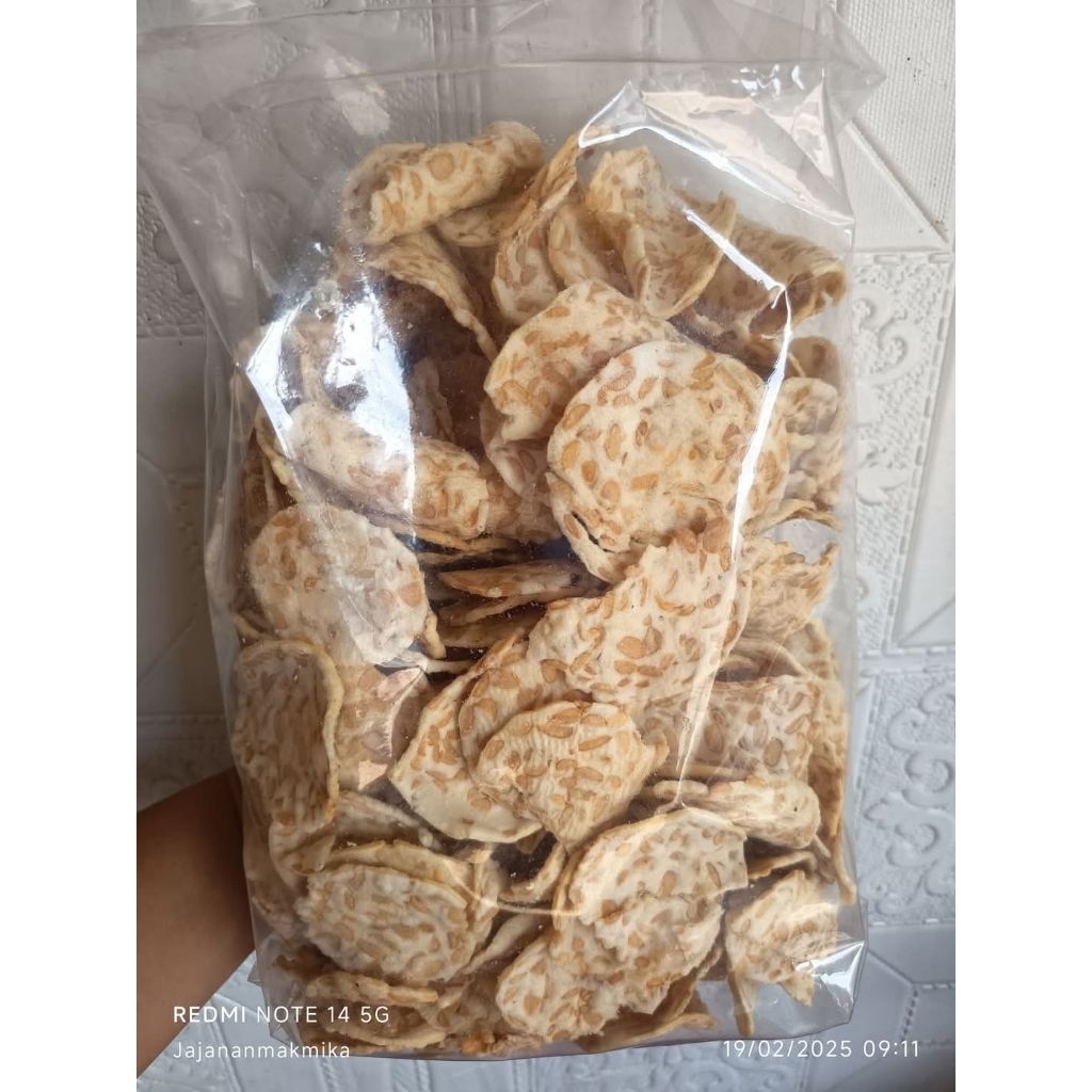 

READY MEDAN | HALAL| KERIPIK TEMPE KEMASAN 500 GR| ENAK, RAPUH DAN GURIH