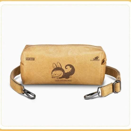 

Zimomo Dupont Paper Shoulder Bag Pop Mart