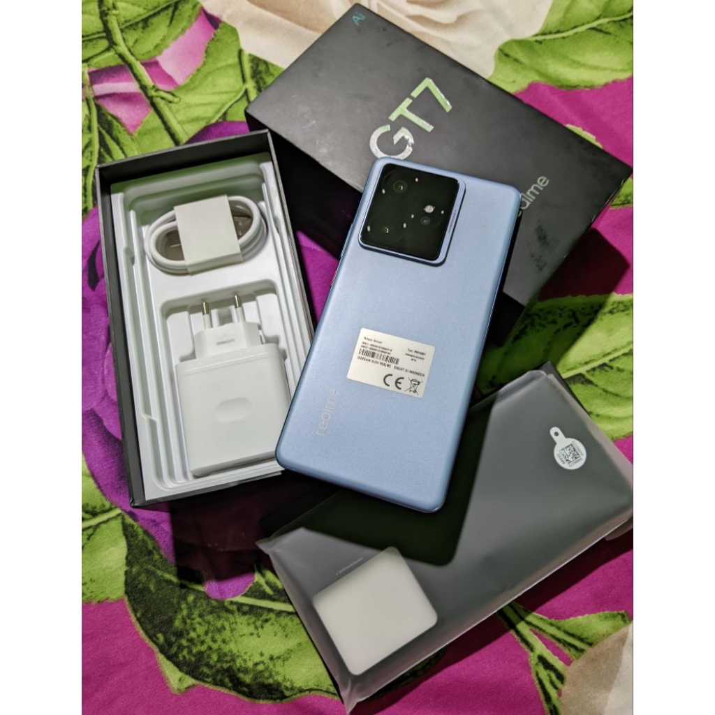 Realme GT 7 Open box only