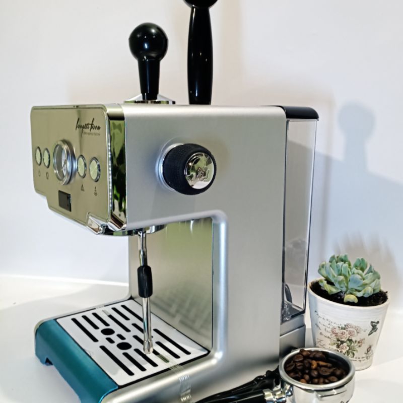 Mesin Kopi Ferratti Ferro FCM 3605