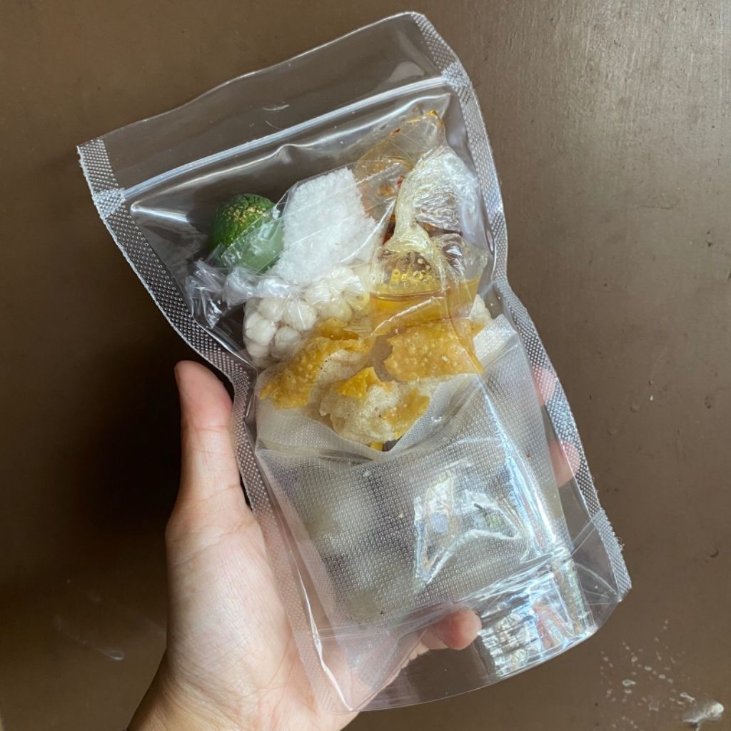 

Baso Aci Isi Ayam Suwir Kenyal Dari Tasikmalaya