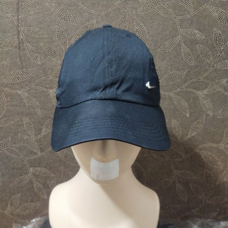 Topi nike.heritage 86 hitam Bekas second branded original