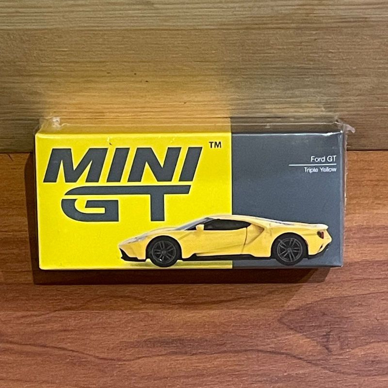 MINIGT 613 FORD GT TRIPLE YELLOW LHD MINI GT