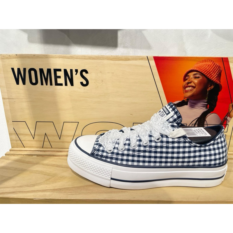 Sepatu Sneakers Wanita Converse CTAS Lift Platform Ox White/Blue