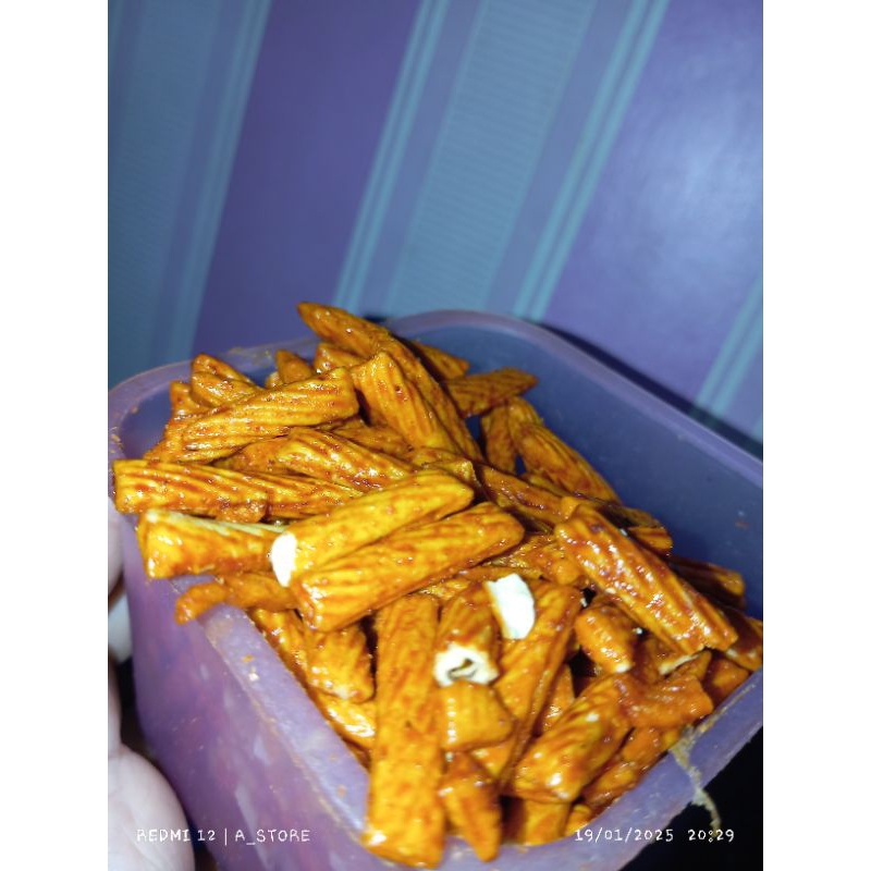 

Stik pedas/snack pangpang/stik jaipong/cemilan pangpang pedas