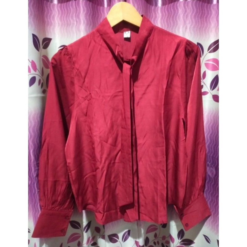 PL Atasan Merah Maroon Tali Pita Tangan Balon