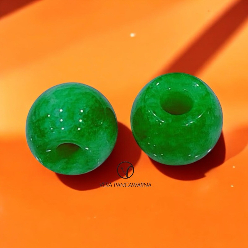 Liontin Batu Giok Asli Bulat Lubang Besar