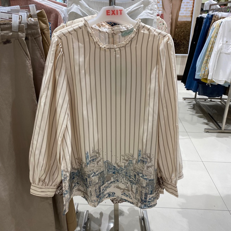 Exit Signature Listchi Blouse