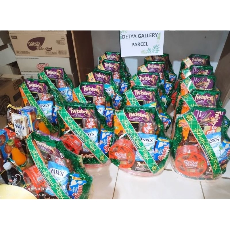 

Promo 7.7 PARCEL LEBARAN / PARCEL NATAL / PARCEL LEBARAN BEKASI