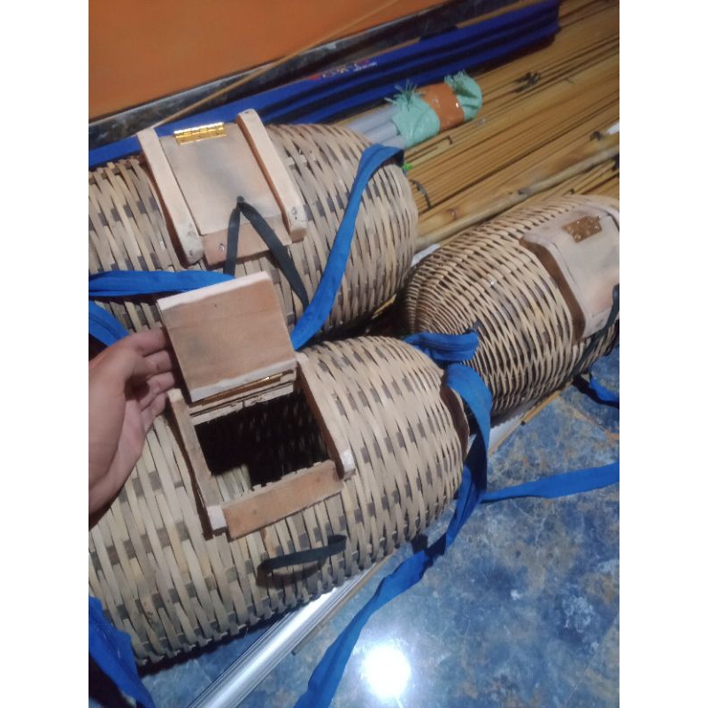 kepis rajutan  kulit bambu  kapasitas 10.kg