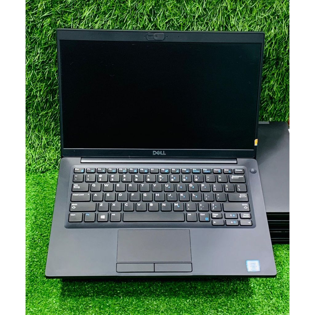 DELL Latitude 7390 Core i7 Gen 8 Intel UHD Graphics 620