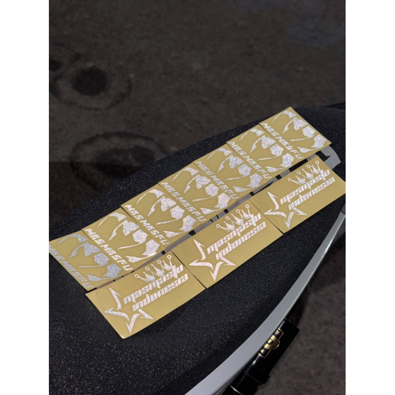 

PAKET 3 STICKER CUTTING REFLECTIVE MASMASFU