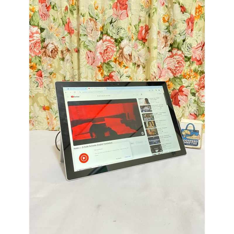 Microsoft Surface Pro 4 Core I5-7300U RAM 8 GB Internal 256 GB