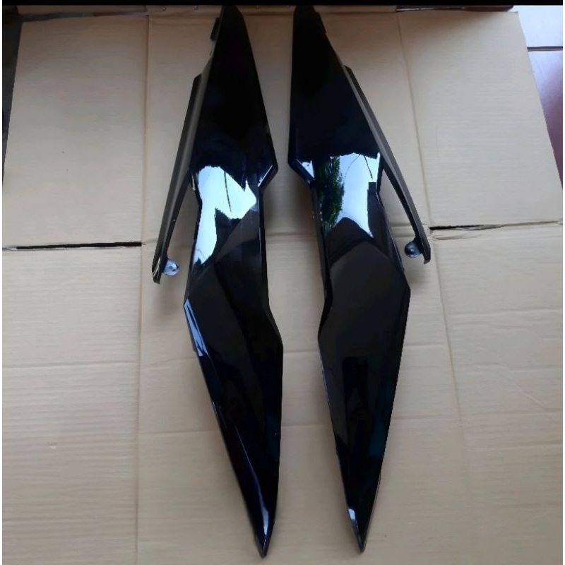 Body samping Beat eco 2017 Hitam Glossy