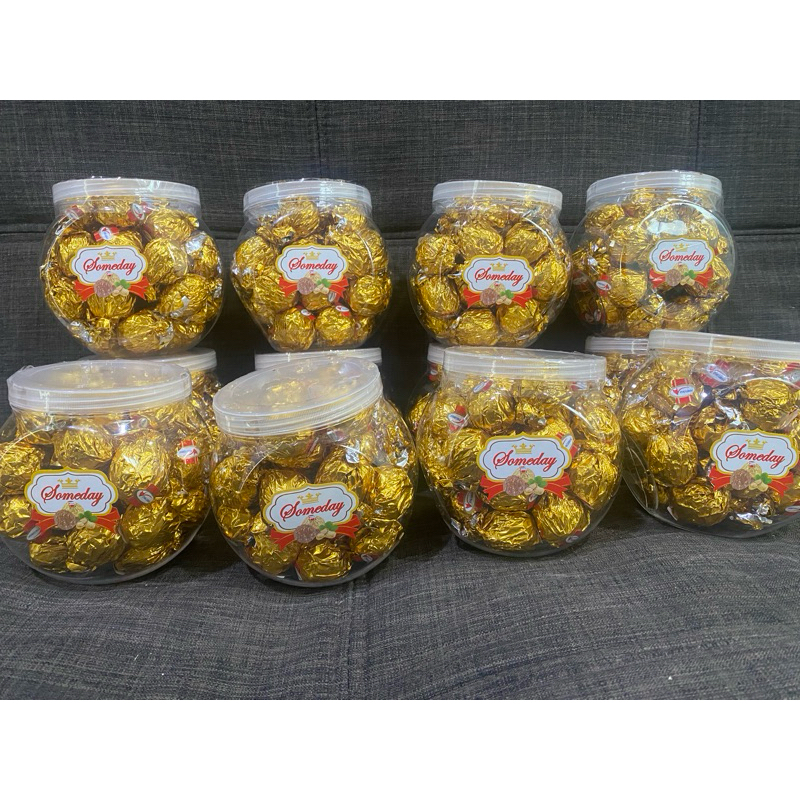 

Someday Wafer Bulat Salut Coklat dan Kacang 1 Dus Isi 12 Toples