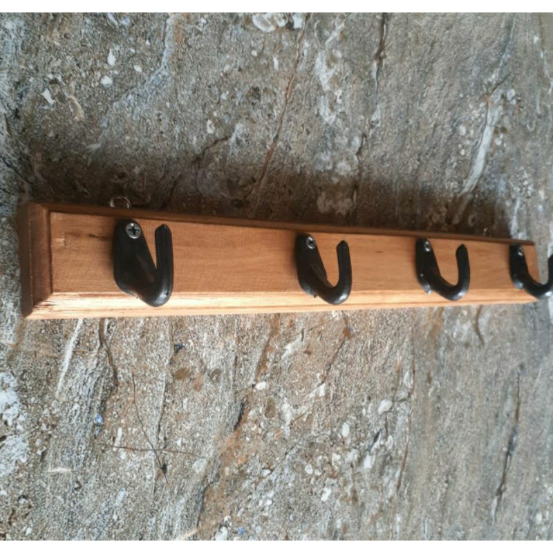 gantungan baju kapstok baju tempel dinding