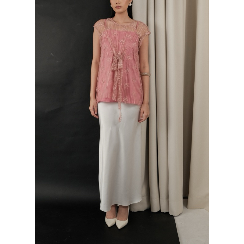 Modenica - Aubrie Lace Top Brokat Atasan Wanita Kekinian Atasan Brokat Kondangan Lebaran 2025 Outfit