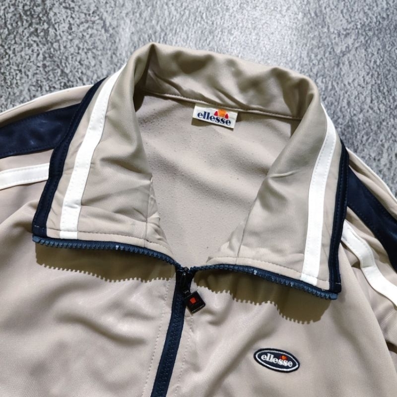 tracktop vintage ellesse / jaket ellesse second atau bekas