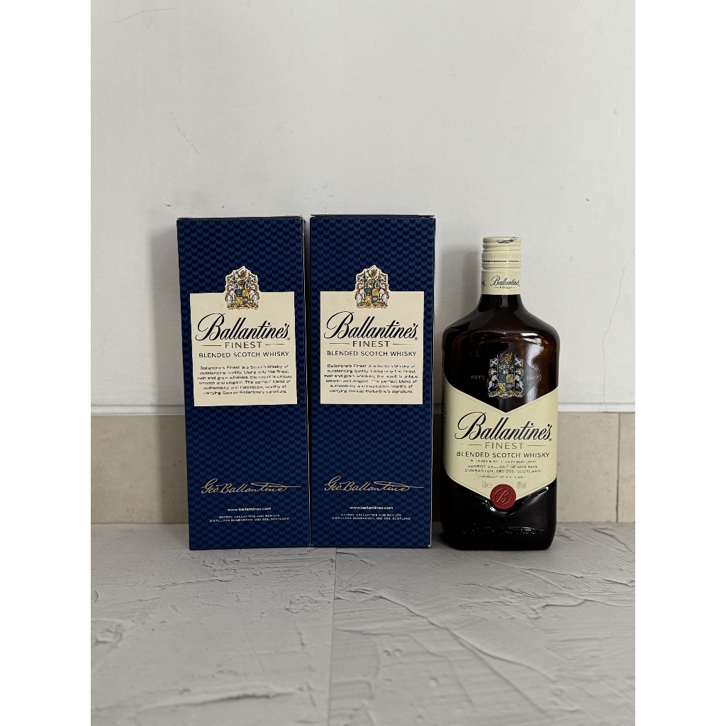 Botol Whisky Kosong: BALLANTINES