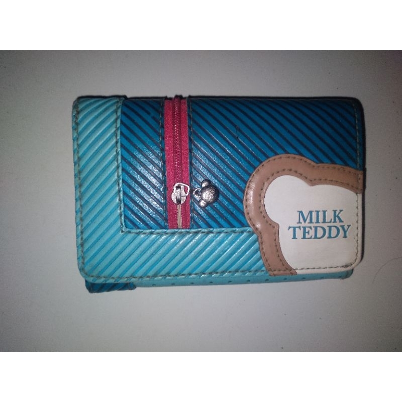 dompet milk teddy