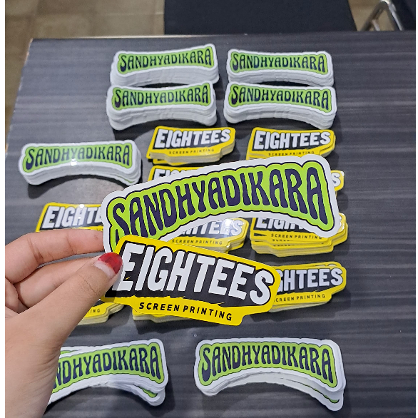 

Stiker Cromo + Cutting (Diecut)