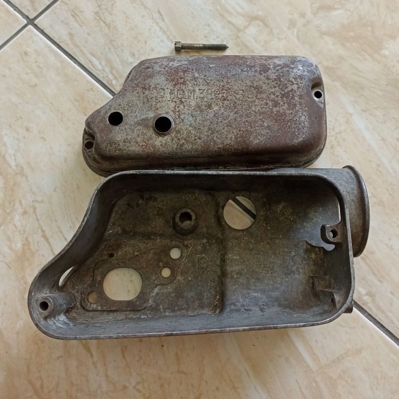 Mangkok Set Tutup Karburator Vespa VBA VBB France Original Asli