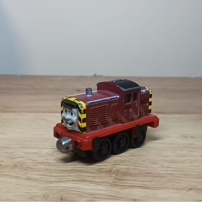 Preloved Thomas & friends Salty