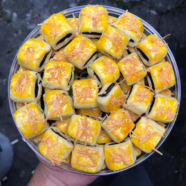 

Kue Coklat Stick Keju / Kue Coklat Keju isi 500gram Home Made