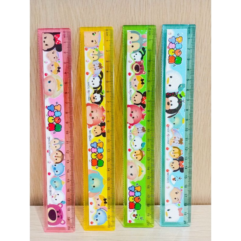 

(1PCS) PENGGARIS 20CM MOTIF