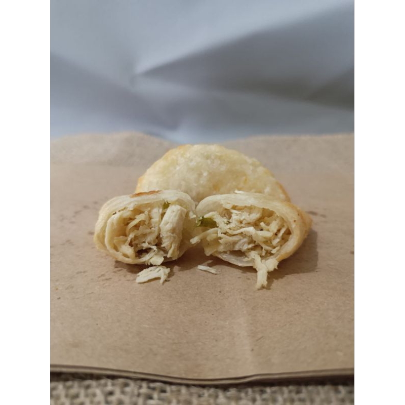 

cireng isi ayam suwir original