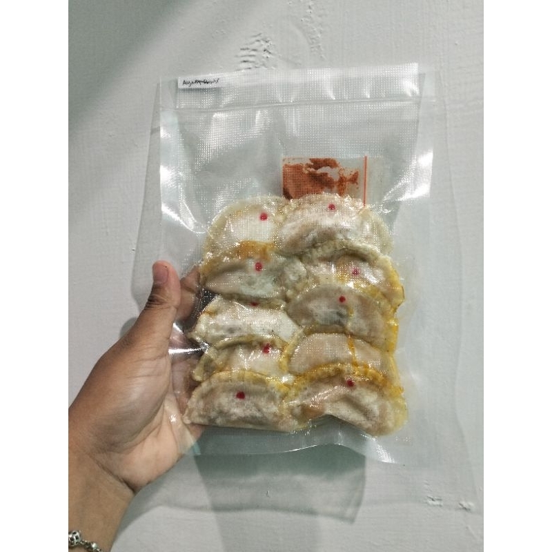 

Paket Cireng Mini Frozen 30 Pcs Ayam Suwir/Ati Ampela/Usus Mercon