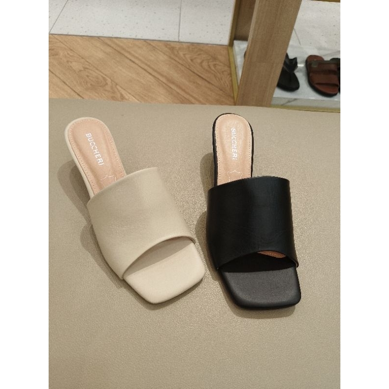 Buccheri sandal wedges wanita S1501
