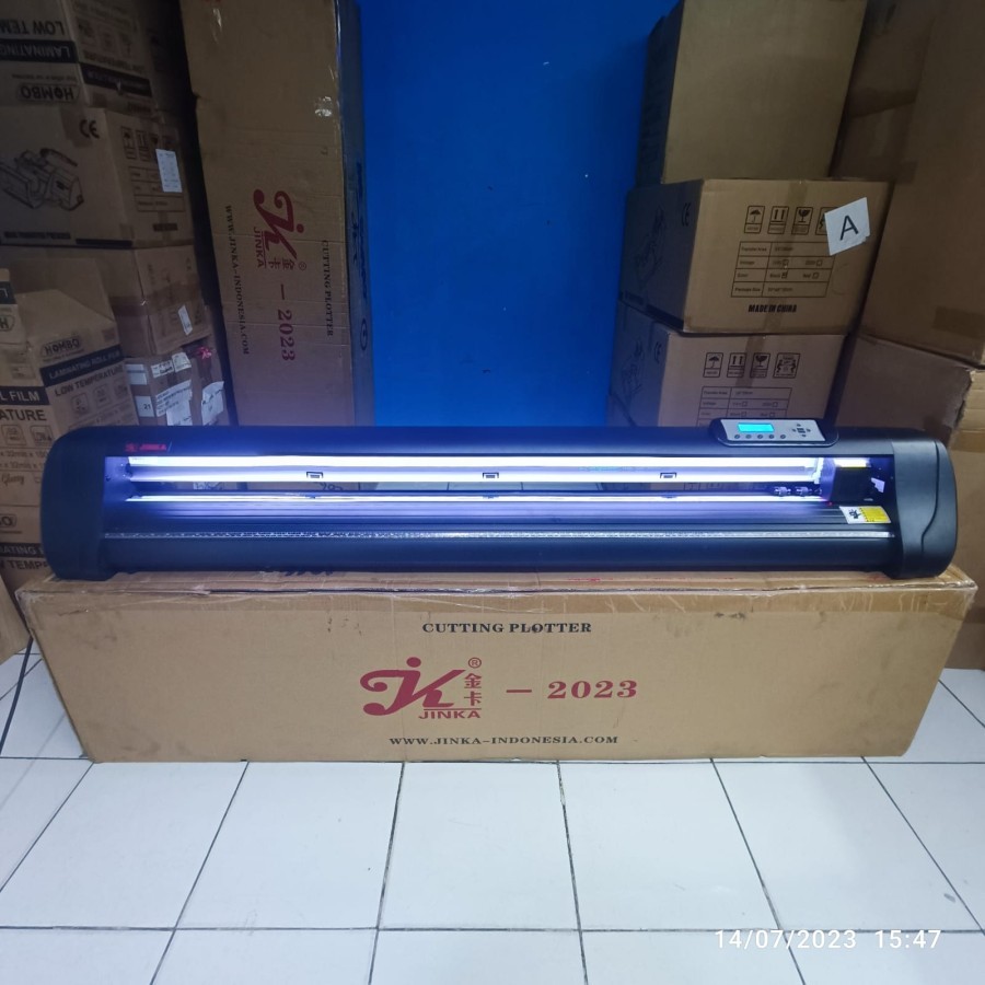 Mesin Cutting Sticker Jinka Pro New XL 1351