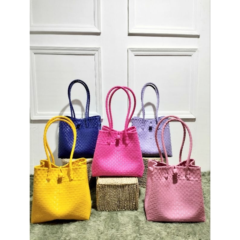 READY Tas Anyaman Plastik Jali Size M