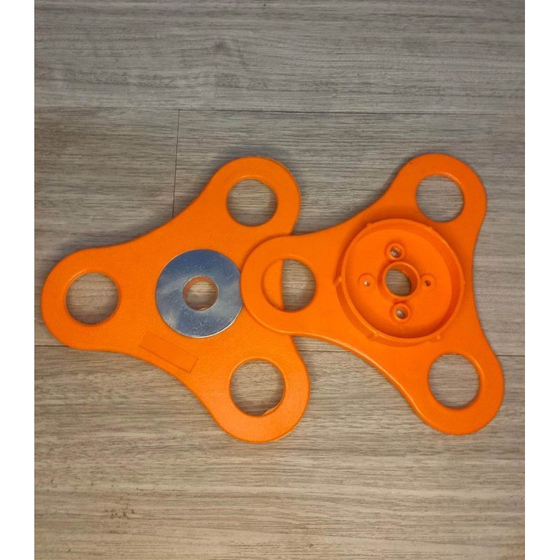 sparepart  segitiga alat cup sealer es teh jumbo