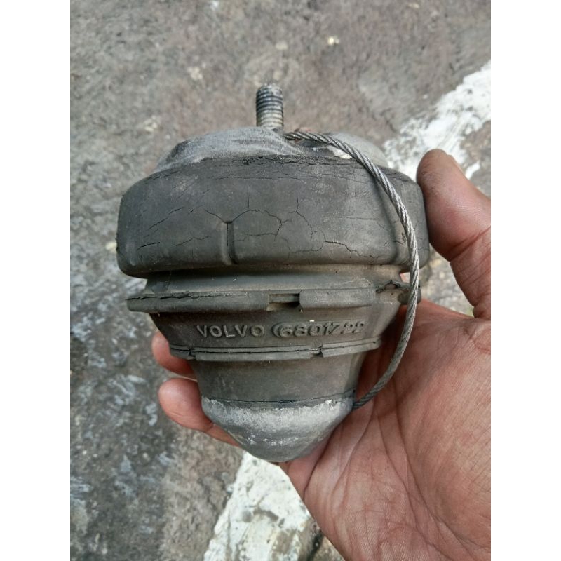 Engine Mounting Volvo S70