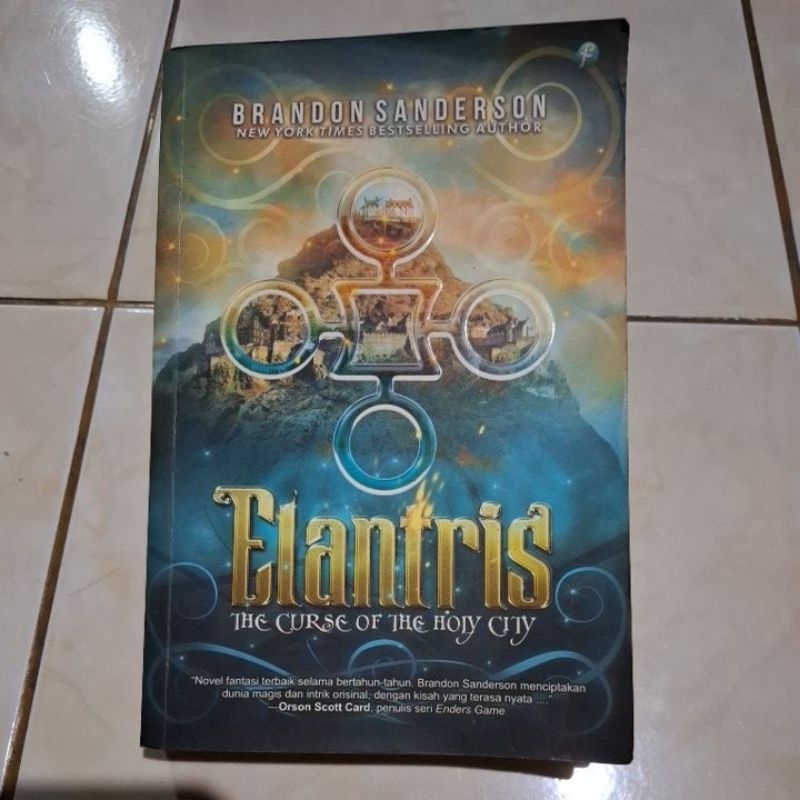 Elantris - Brandon Sanderson
