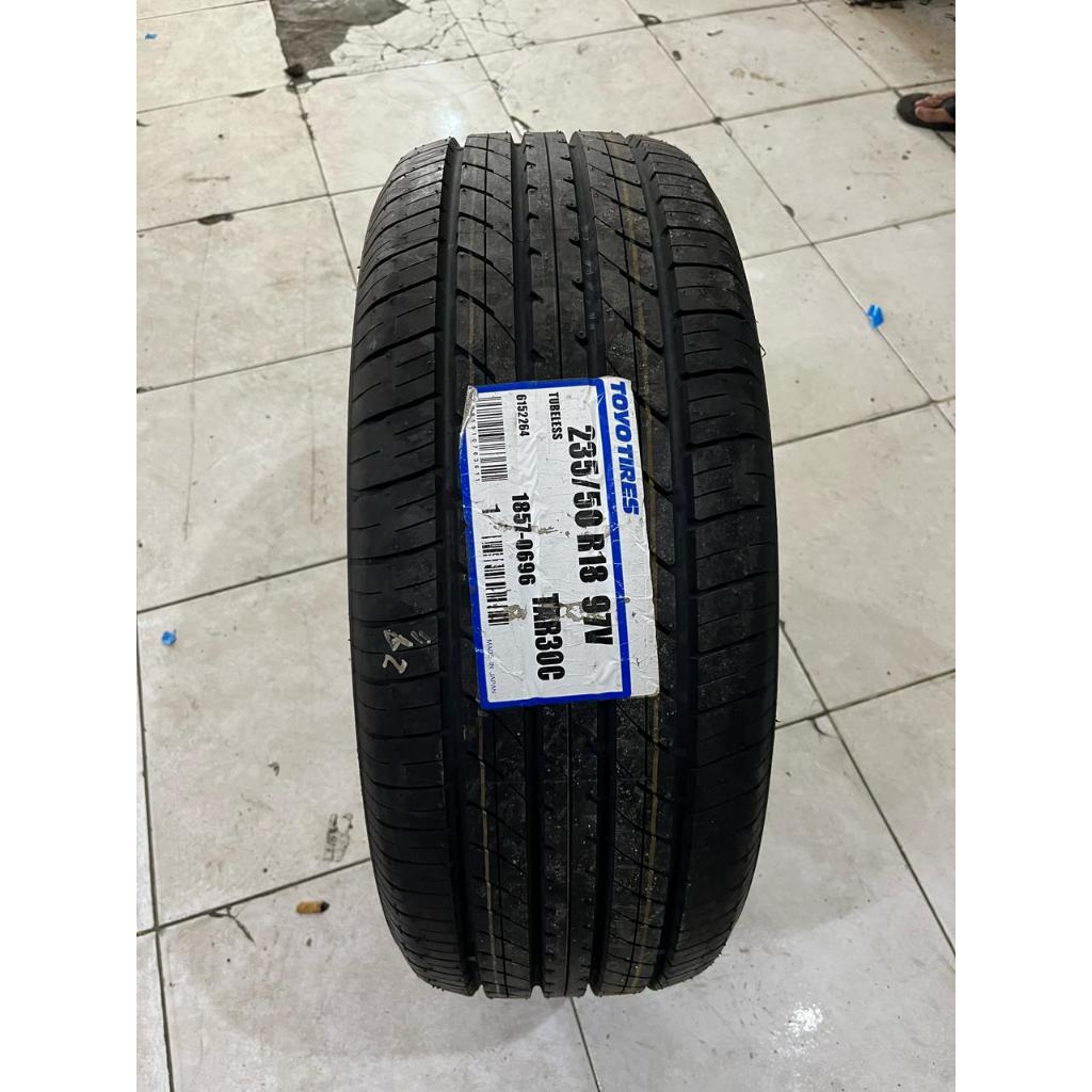 Ban Mobil Alphard 235 50 R18 TOYO TYRES TRANPATH - Ban Impor 235/50 R18 Toyo