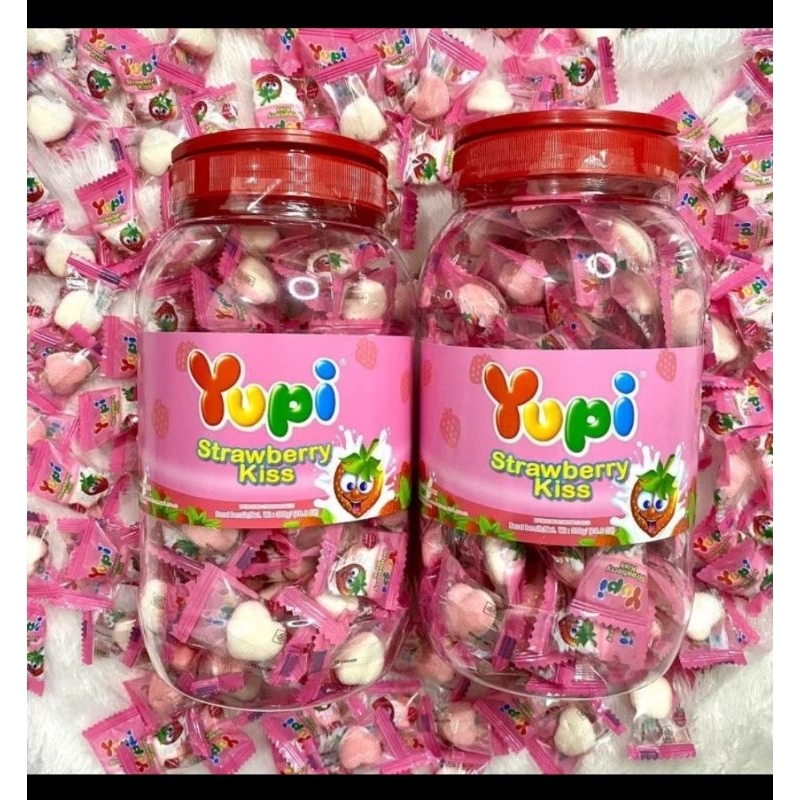 

Yupi toples permen yupi strawberry