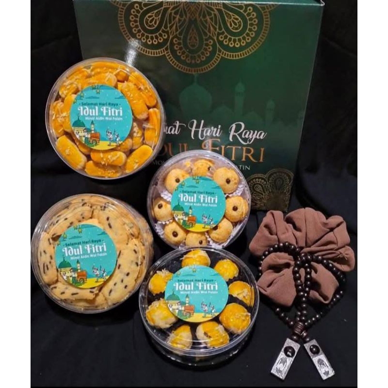 

HAMPERS LEBARAN KUKER CANTIK