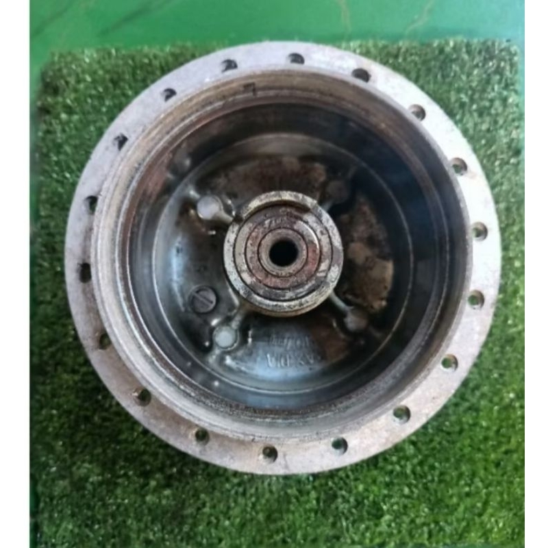 tromol depan Suzuki a100